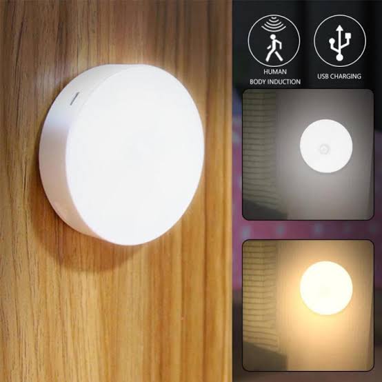 ‎USB Rechargeable LED Motion Sensor Wall Light